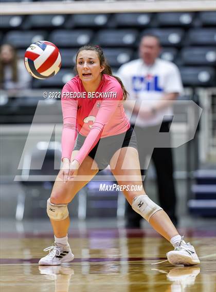 Thumbnail 1 in Bushland vs. East Bernard (UIL 3A Semifinal) photogallery.