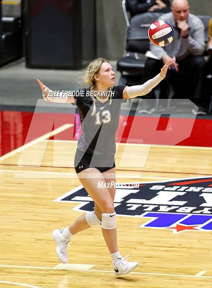 Thumbnail 1 in Bushland vs. East Bernard (UIL 3A Semifinal) photogallery.