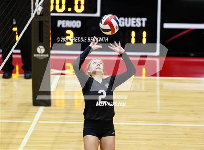 Thumbnail 2 in Bushland vs. East Bernard (UIL 3A Semifinal) photogallery.