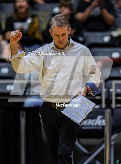 Thumbnail 2 in Bushland vs. East Bernard (UIL 3A Semifinal) photogallery.