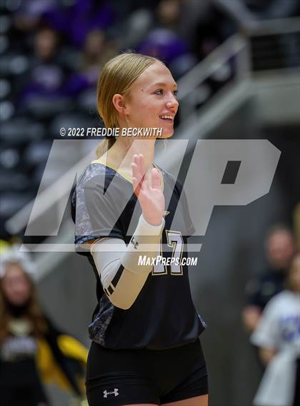 Thumbnail 3 in Bushland vs. East Bernard (UIL 3A Semifinal) photogallery.
