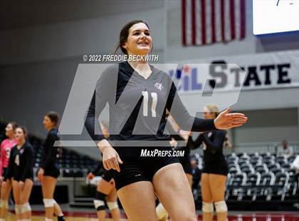 Thumbnail 2 in Bushland vs. East Bernard (UIL 3A Semifinal) photogallery.