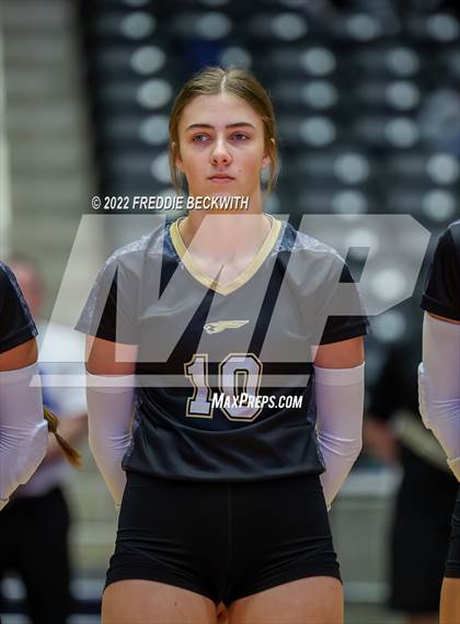 Thumbnail 2 in Bushland vs. East Bernard (UIL 3A Semifinal) photogallery.