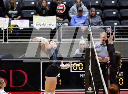 Thumbnail 3 in Bushland vs. East Bernard (UIL 3A Semifinal) photogallery.