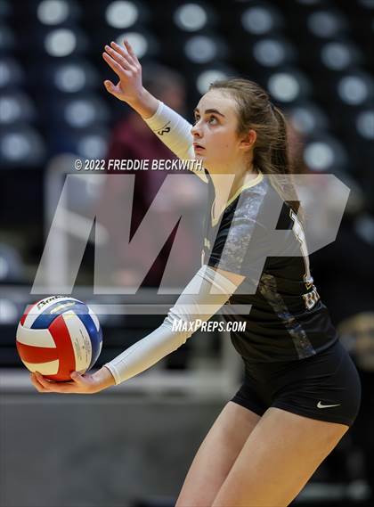 Thumbnail 2 in Bushland vs. East Bernard (UIL 3A Semifinal) photogallery.