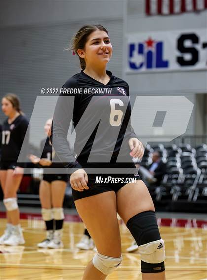 Thumbnail 3 in Bushland vs. East Bernard (UIL 3A Semifinal) photogallery.