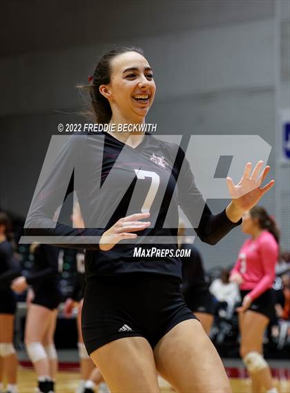 Thumbnail 1 in Bushland vs. East Bernard (UIL 3A Semifinal) photogallery.