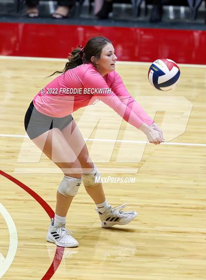 Thumbnail 1 in Bushland vs. East Bernard (UIL 3A Semifinal) photogallery.