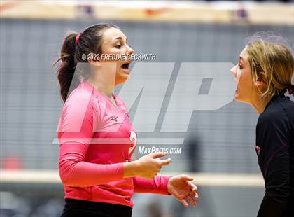 Thumbnail 3 in Bushland vs. East Bernard (UIL 3A Semifinal) photogallery.