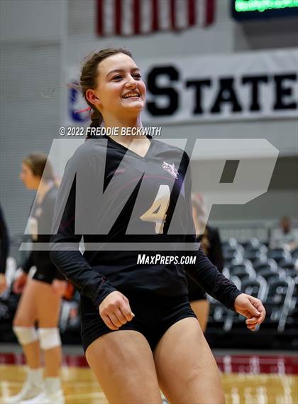 Thumbnail 1 in Bushland vs. East Bernard (UIL 3A Semifinal) photogallery.
