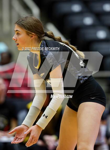 Thumbnail 3 in Bushland vs. East Bernard (UIL 3A Semifinal) photogallery.