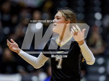 Thumbnail 3 in Bushland vs. East Bernard (UIL 3A Semifinal) photogallery.