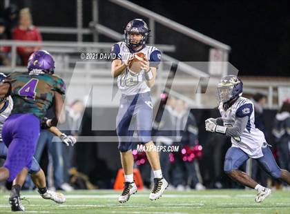 Thumbnail 3 in Chrisman @ North Kansas City - MSHSAA Dist. Playoffs photogallery.