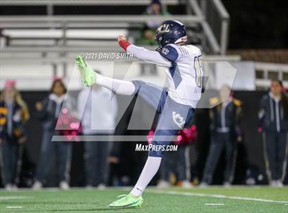 Thumbnail 1 in Chrisman @ North Kansas City - MSHSAA Dist. Playoffs photogallery.