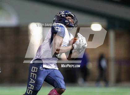 Thumbnail 2 in Chrisman @ North Kansas City - MSHSAA Dist. Playoffs photogallery.