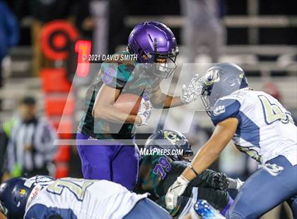 Thumbnail 2 in Chrisman @ North Kansas City - MSHSAA Dist. Playoffs photogallery.