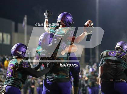Thumbnail 1 in Chrisman @ North Kansas City - MSHSAA Dist. Playoffs photogallery.