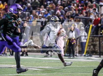 Thumbnail 1 in Chrisman @ North Kansas City - MSHSAA Dist. Playoffs photogallery.