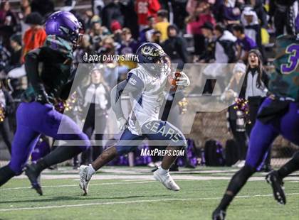 Thumbnail 2 in Chrisman @ North Kansas City - MSHSAA Dist. Playoffs photogallery.
