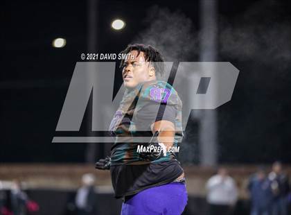 Thumbnail 3 in Chrisman @ North Kansas City - MSHSAA Dist. Playoffs photogallery.