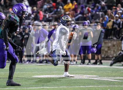 Thumbnail 3 in Chrisman @ North Kansas City - MSHSAA Dist. Playoffs photogallery.