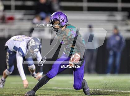 Thumbnail 2 in Chrisman @ North Kansas City - MSHSAA Dist. Playoffs photogallery.