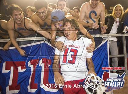 Thumbnail 2 in Sacred Heart Cathedral Preparatory vs. St. Ignatius (2015 MaxPreps Rivalry Series) photogallery.