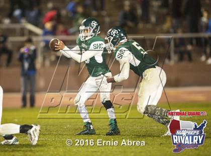 Thumbnail 1 in Sacred Heart Cathedral Preparatory vs. St. Ignatius (2015 MaxPreps Rivalry Series) photogallery.