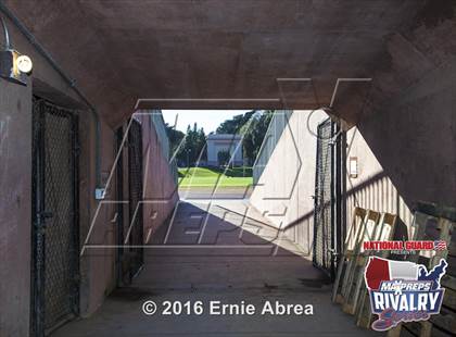 Thumbnail 1 in Sacred Heart Cathedral Preparatory vs. St. Ignatius (2015 MaxPreps Rivalry Series) photogallery.