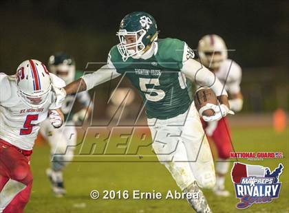 Thumbnail 3 in Sacred Heart Cathedral Preparatory vs. St. Ignatius (2015 MaxPreps Rivalry Series) photogallery.
