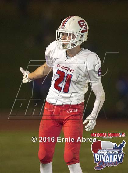 Thumbnail 2 in Sacred Heart Cathedral Preparatory vs. St. Ignatius (2015 MaxPreps Rivalry Series) photogallery.