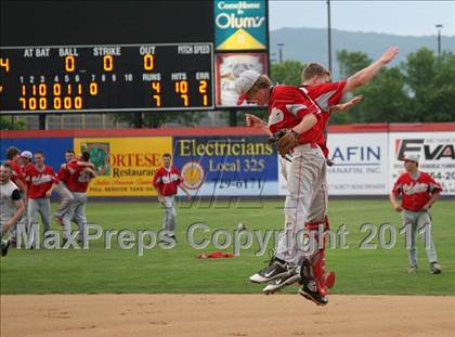 Thumbnail 3 in Chenango Valley @ Briarcliff (NYSPHSAA Class B Final) photogallery.
