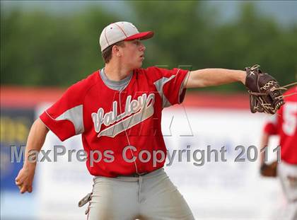 Thumbnail 2 in Chenango Valley @ Briarcliff (NYSPHSAA Class B Final) photogallery.