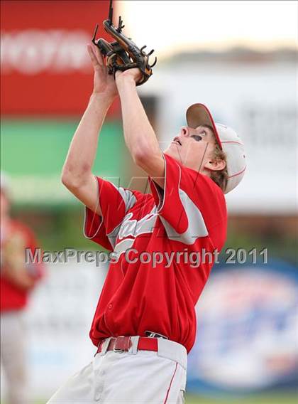 Thumbnail 2 in Chenango Valley @ Briarcliff (NYSPHSAA Class B Final) photogallery.