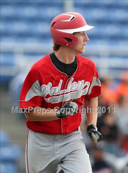 Thumbnail 2 in Chenango Valley @ Briarcliff (NYSPHSAA Class B Final) photogallery.