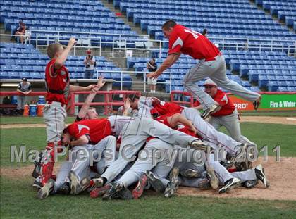 Thumbnail 3 in Chenango Valley @ Briarcliff (NYSPHSAA Class B Final) photogallery.