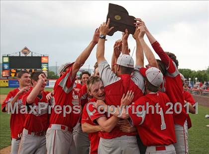 Thumbnail 2 in Chenango Valley @ Briarcliff (NYSPHSAA Class B Final) photogallery.