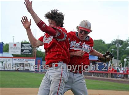 Thumbnail 2 in Chenango Valley @ Briarcliff (NYSPHSAA Class B Final) photogallery.