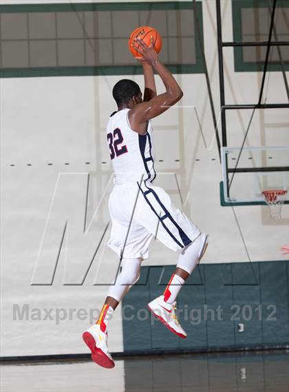 Thumbnail 3 in John Paul II vs The Colony (Carrollton-Farmers Branch Basketball Classic) photogallery.
