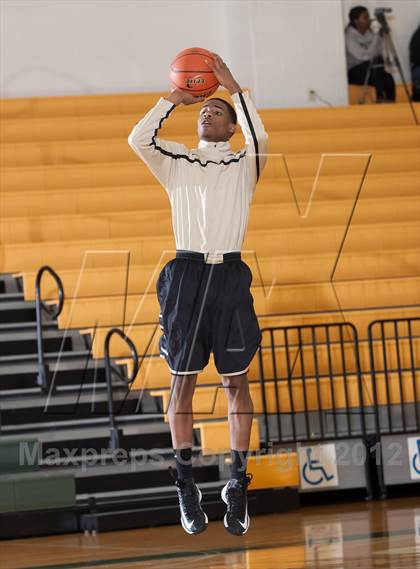 Thumbnail 1 in John Paul II vs The Colony (Carrollton-Farmers Branch Basketball Classic) photogallery.