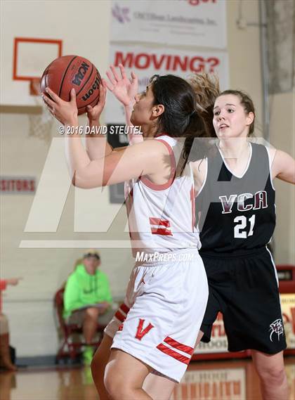 Thumbnail 3 in Valley Christian vs. Victory Christian (Viking Classic) photogallery.