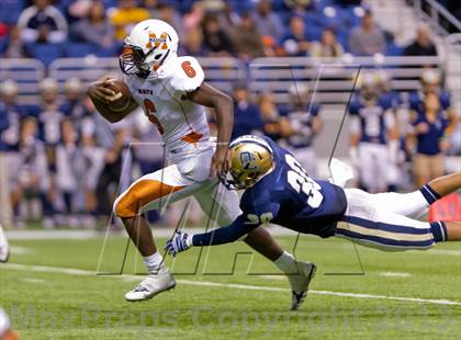 Thumbnail 2 in Madison vs. O'Connor (UIL 5A D1 Region 4 Area Playoff) photogallery.