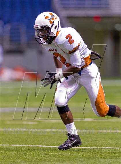 Thumbnail 3 in Madison vs. O'Connor (UIL 5A D1 Region 4 Area Playoff) photogallery.