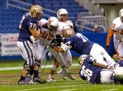 Thumbnail 2 in Madison vs. O'Connor (UIL 5A D1 Region 4 Area Playoff) photogallery.