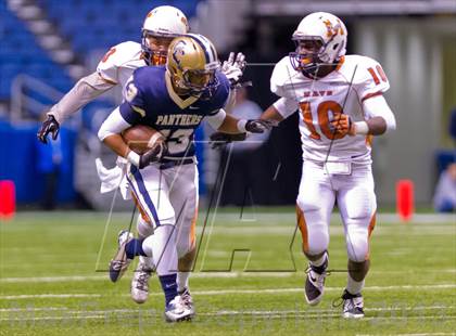 Thumbnail 1 in Madison vs. O'Connor (UIL 5A D1 Region 4 Area Playoff) photogallery.