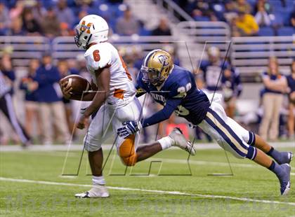 Thumbnail 1 in Madison vs. O'Connor (UIL 5A D1 Region 4 Area Playoff) photogallery.