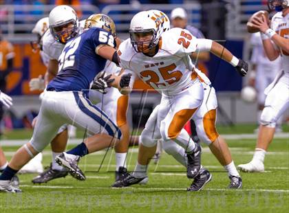 Thumbnail 3 in Madison vs. O'Connor (UIL 5A D1 Region 4 Area Playoff) photogallery.