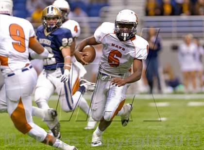 Thumbnail 2 in Madison vs. O'Connor (UIL 5A D1 Region 4 Area Playoff) photogallery.