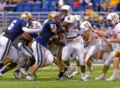 Thumbnail 2 in Madison vs. O'Connor (UIL 5A D1 Region 4 Area Playoff) photogallery.