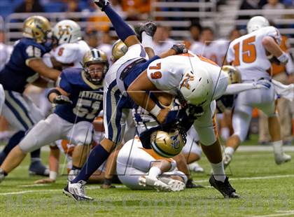 Thumbnail 3 in Madison vs. O'Connor (UIL 5A D1 Region 4 Area Playoff) photogallery.